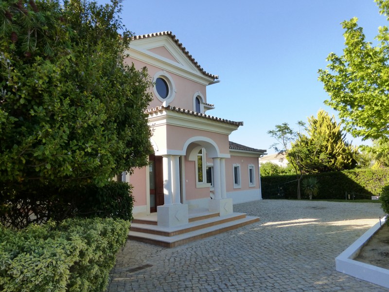 Villa
